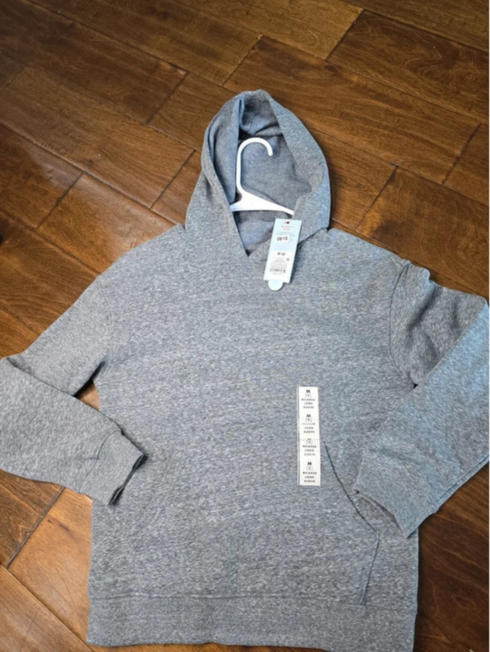 Size 8 brand new sweatshirt from target item 616G3
